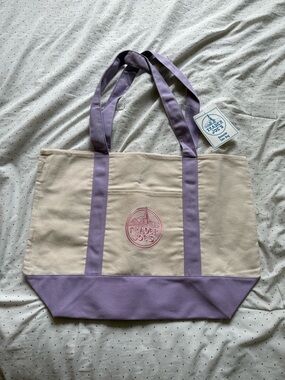 NWT Trader Joe’s viral lavender tote bag